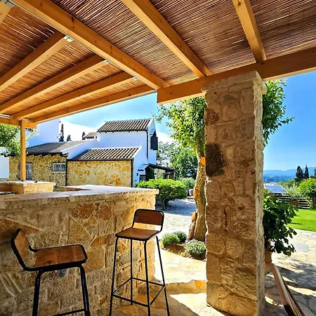 Claire Corfu * Gastouri (Corfu)