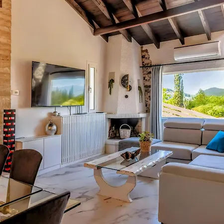 Villa Claire Corfu *