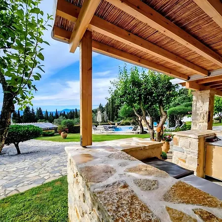 Claire Corfu * Gastouri (Corfu)